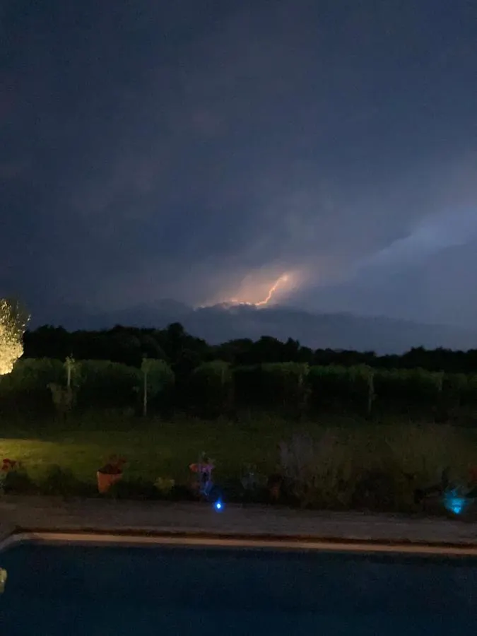 Gite Les Vignes Cravenceres 0*,  France